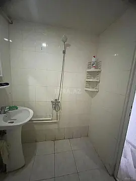Kirayə verilir 1 otaqlı mənzil 41 m²