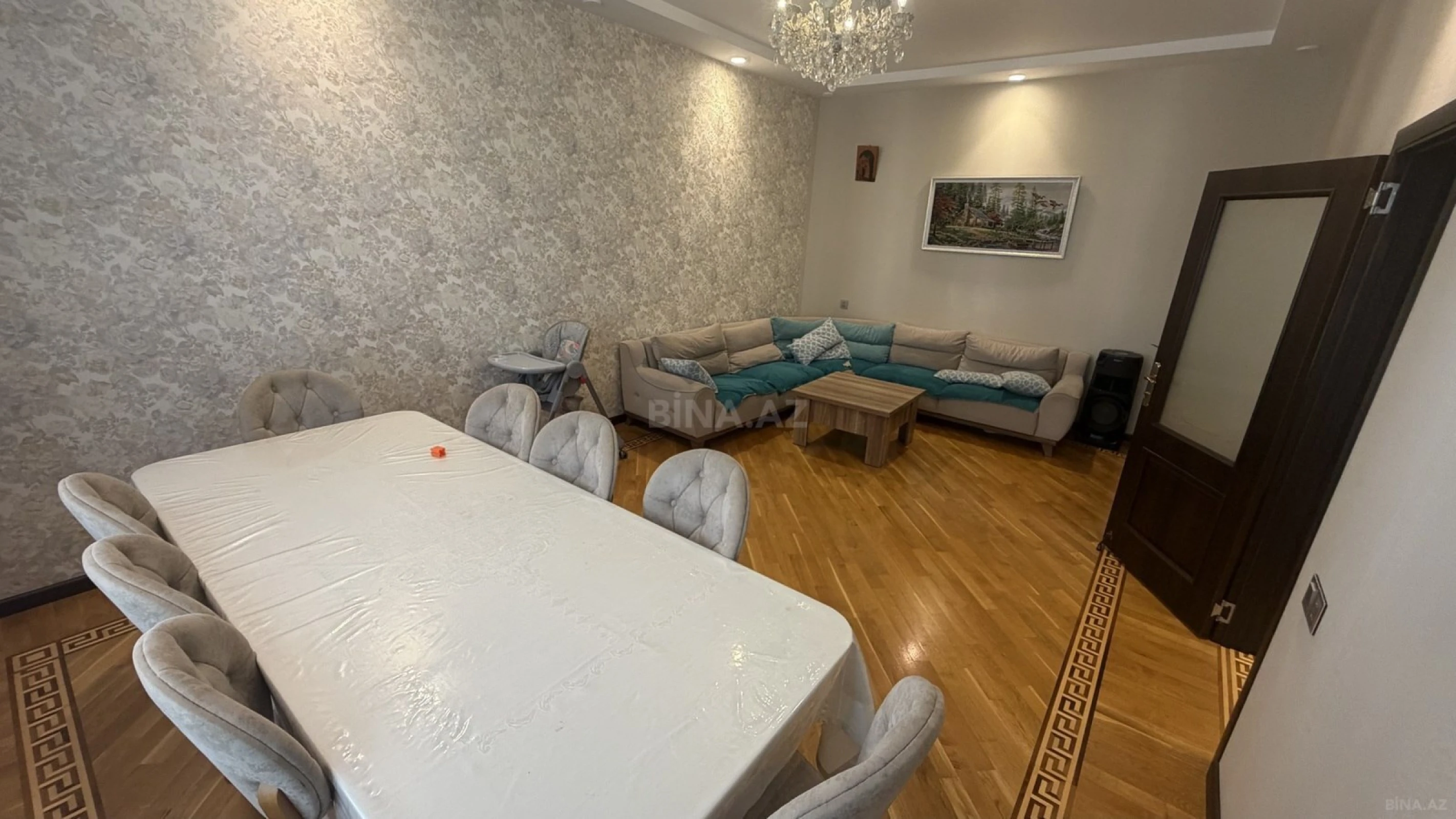 Satılır 6 otaqlı həyət evi 250 m²