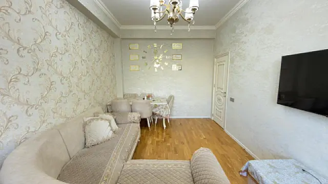 Satılır 2 otaqlı mənzil 41 m²