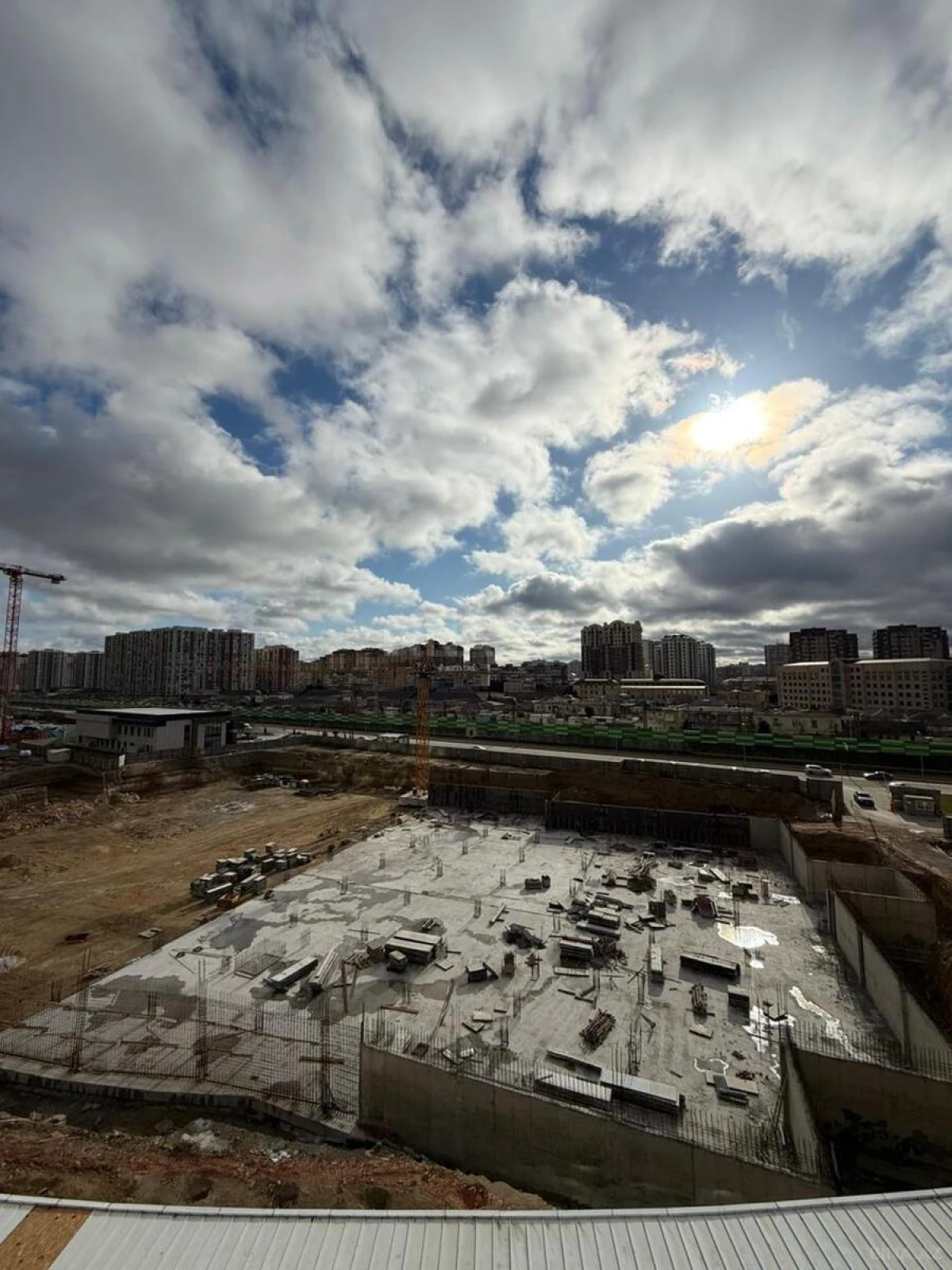 Satılır 2 otaqlı mənzil 58.8 m²