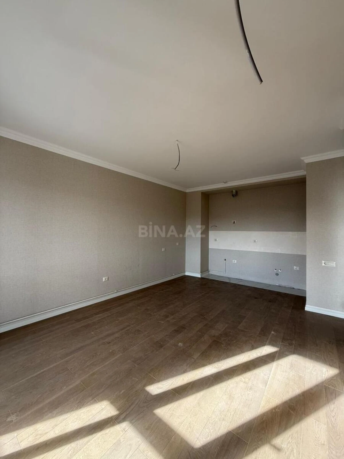 Satılır 2 otaqlı mənzil 58.8 m²
