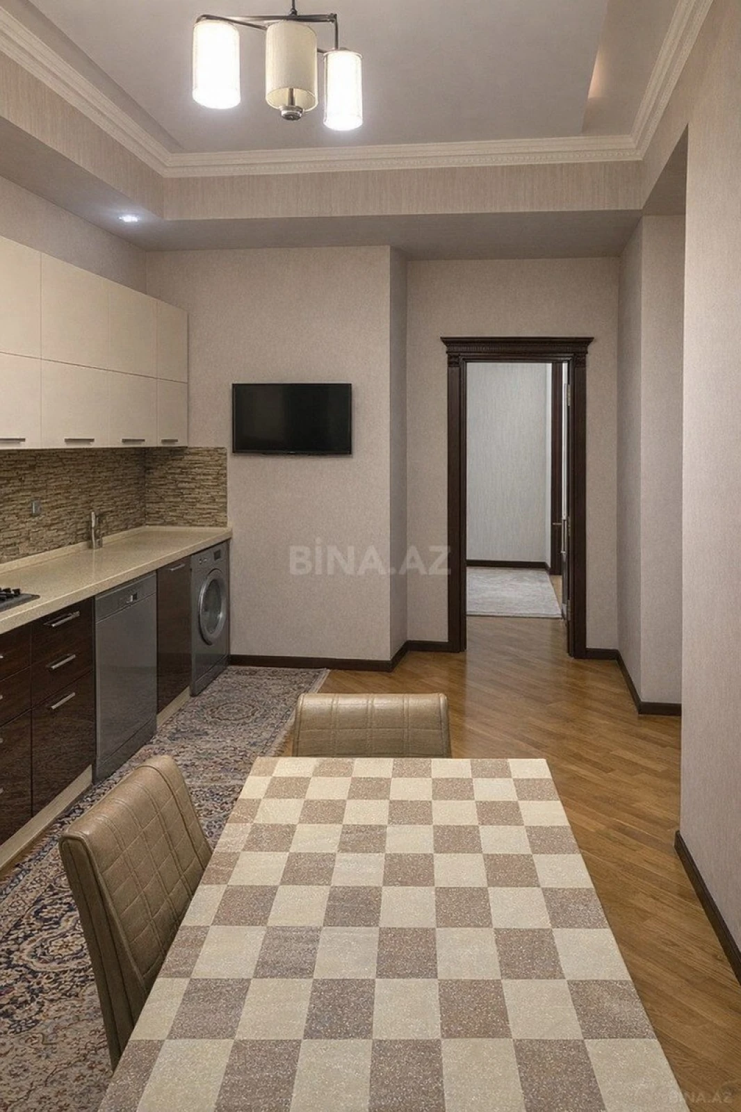 Satılır 2 otaqlı mənzil 117 m²