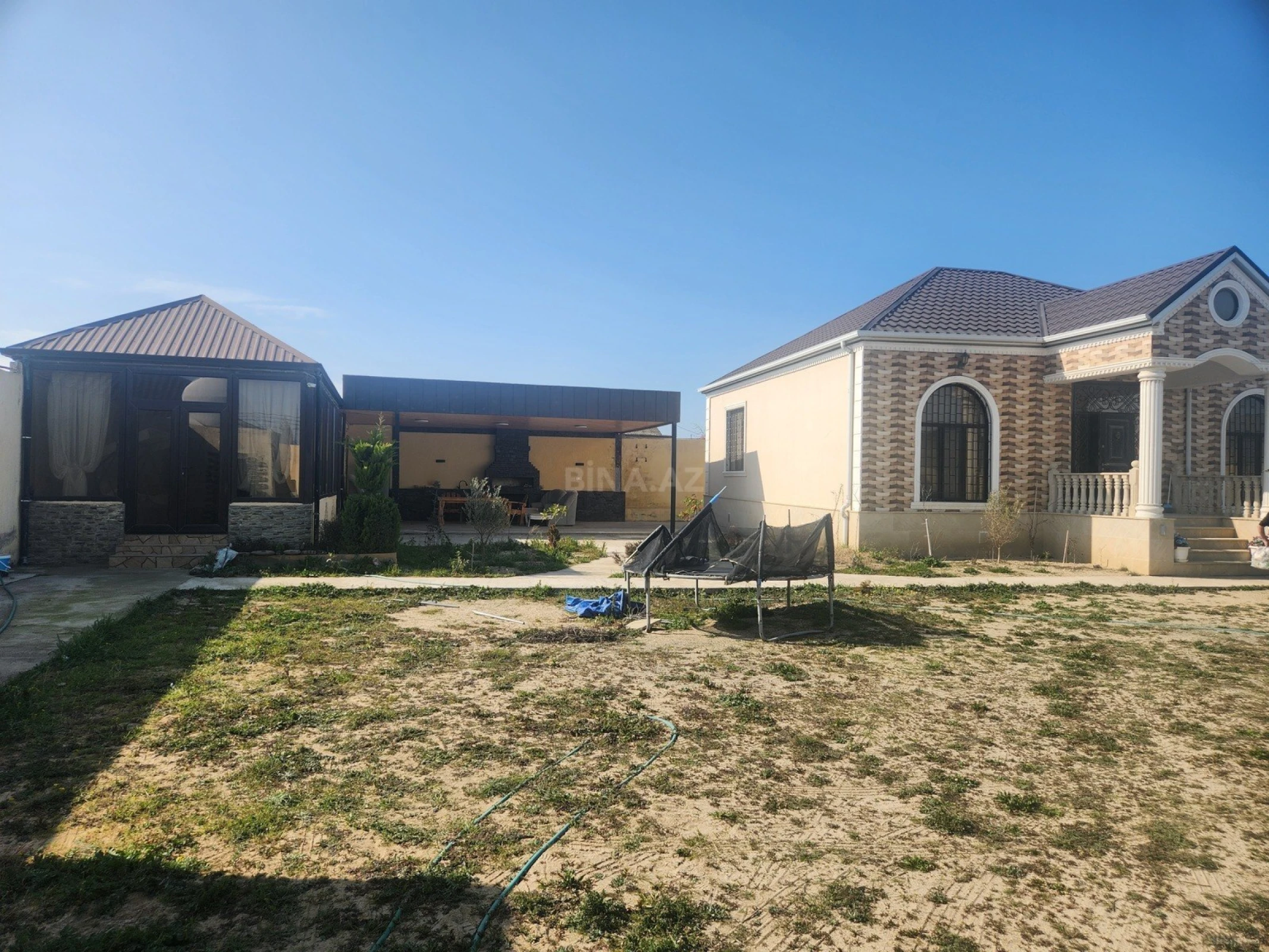 Satılır 4 otaqlı həyət evi 110 m²