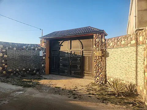 Satılır 4 otaqlı həyət evi 110 m² — Bakı, Xəzər 4 otaq 110.00 m²