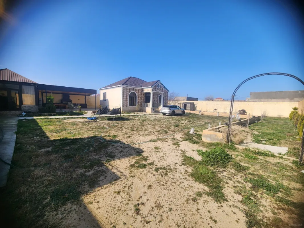 Satılır 4 otaqlı həyət evi 110 m²