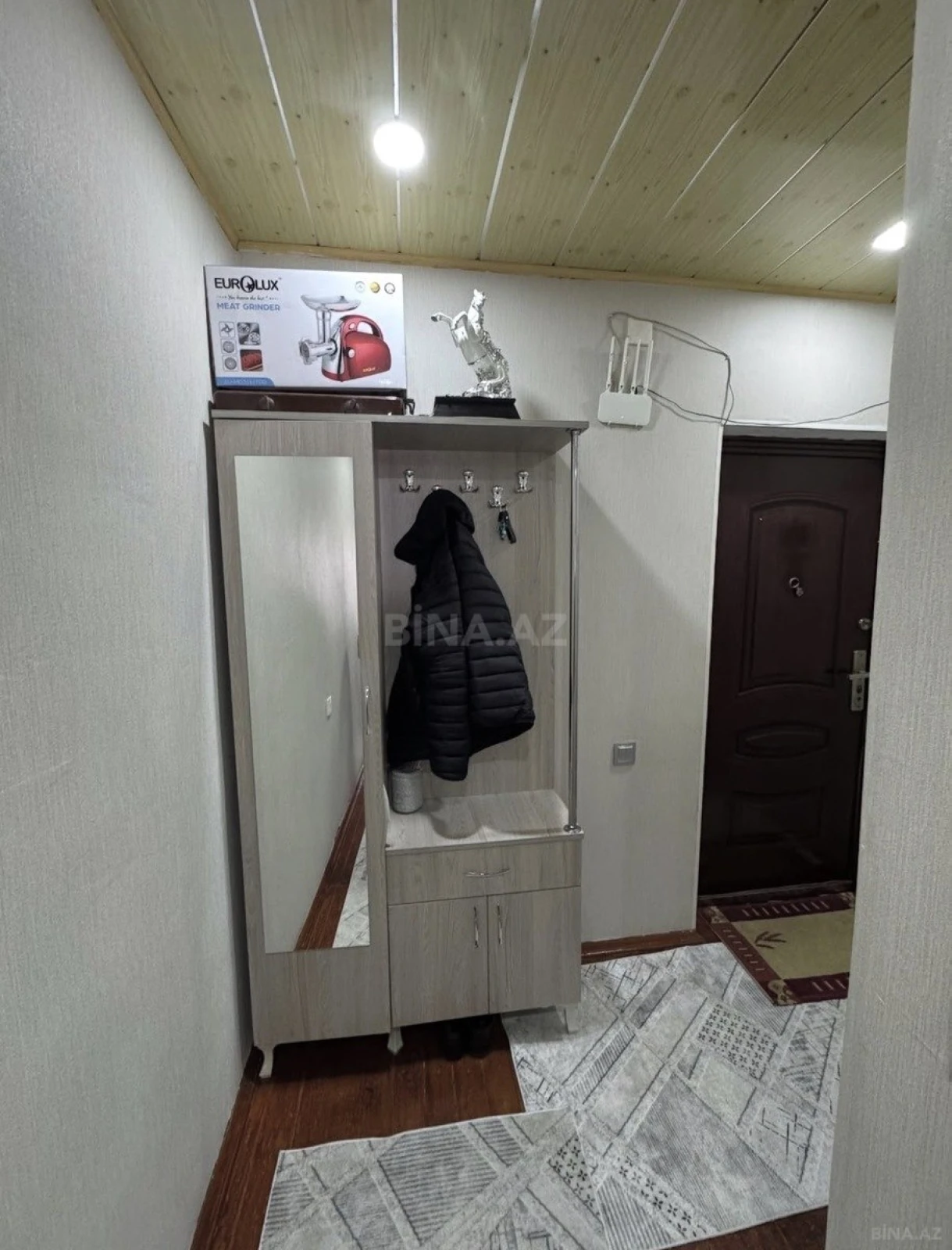 Satılır 2 otaqlı mənzil 53 m²
