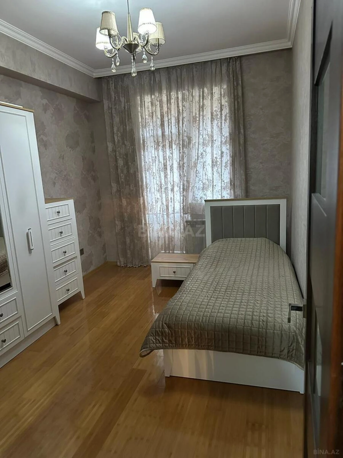 Satılır 2 otaqlı mənzil 60 m²