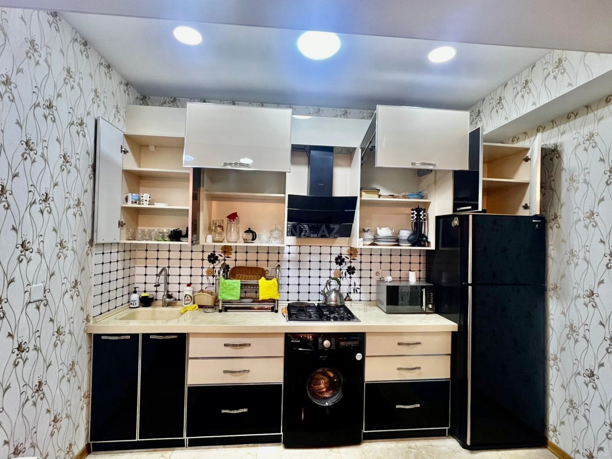 Kirayə verilir 3 otaqlı mənzil 90 m²