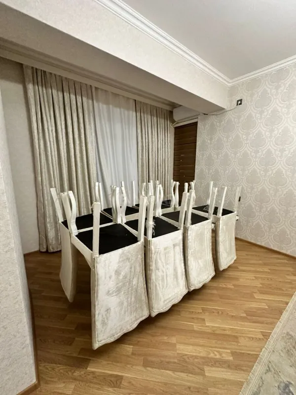 Kirayə verilir 3 otaqlı mənzil 135 m²