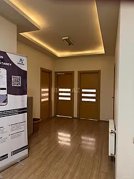 Kirayə verilir 2 otaqlı ofis 40 m²