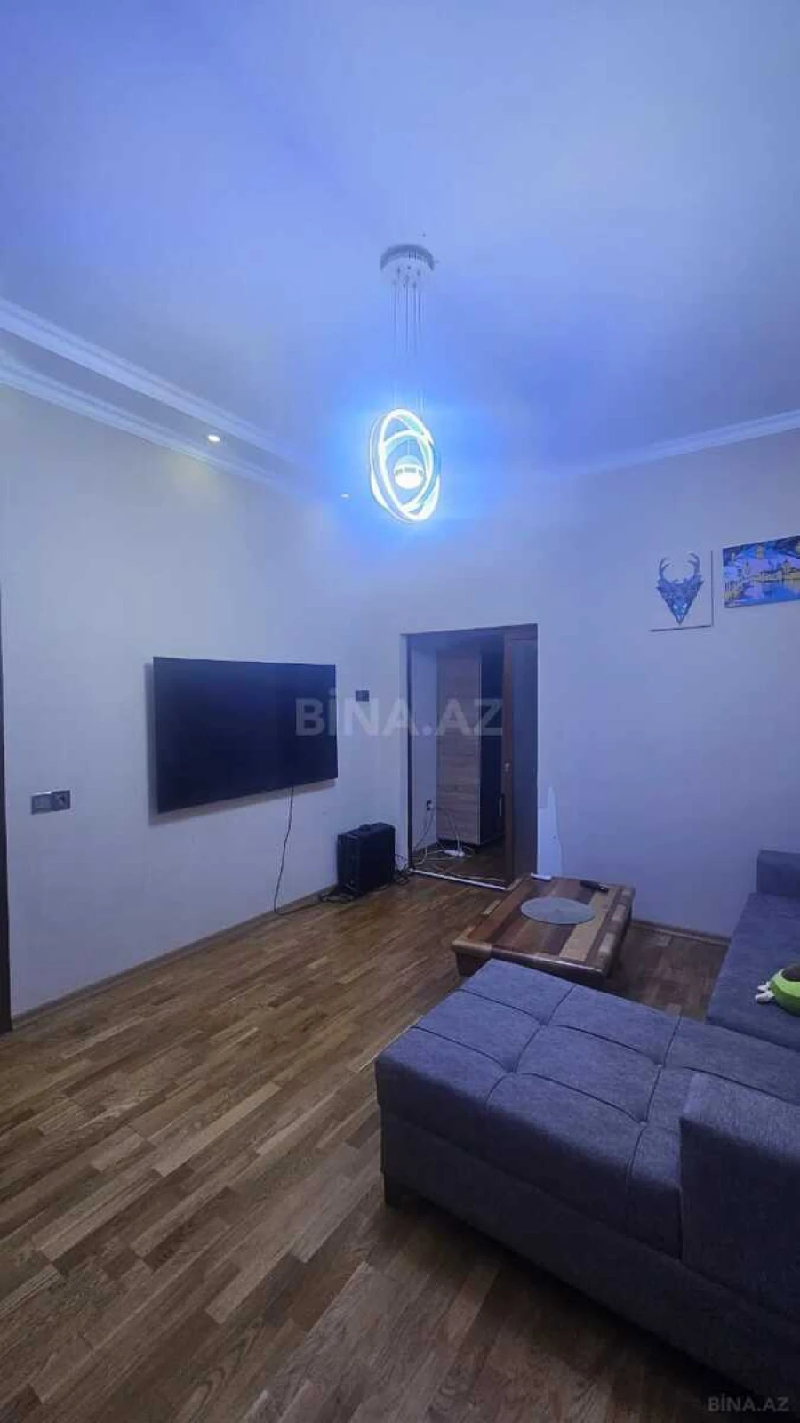 Kirayə verilir 2 otaqlı mənzil 55 m²