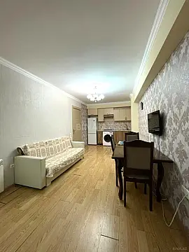 Satılır 2 otaqlı mənzil 38 m²