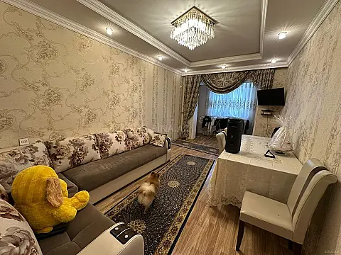 Satılır 3 otaqlı mənzil 76 m² — Bakı, Həzi Aslanov qəs. 3 otaq 76.00 m²