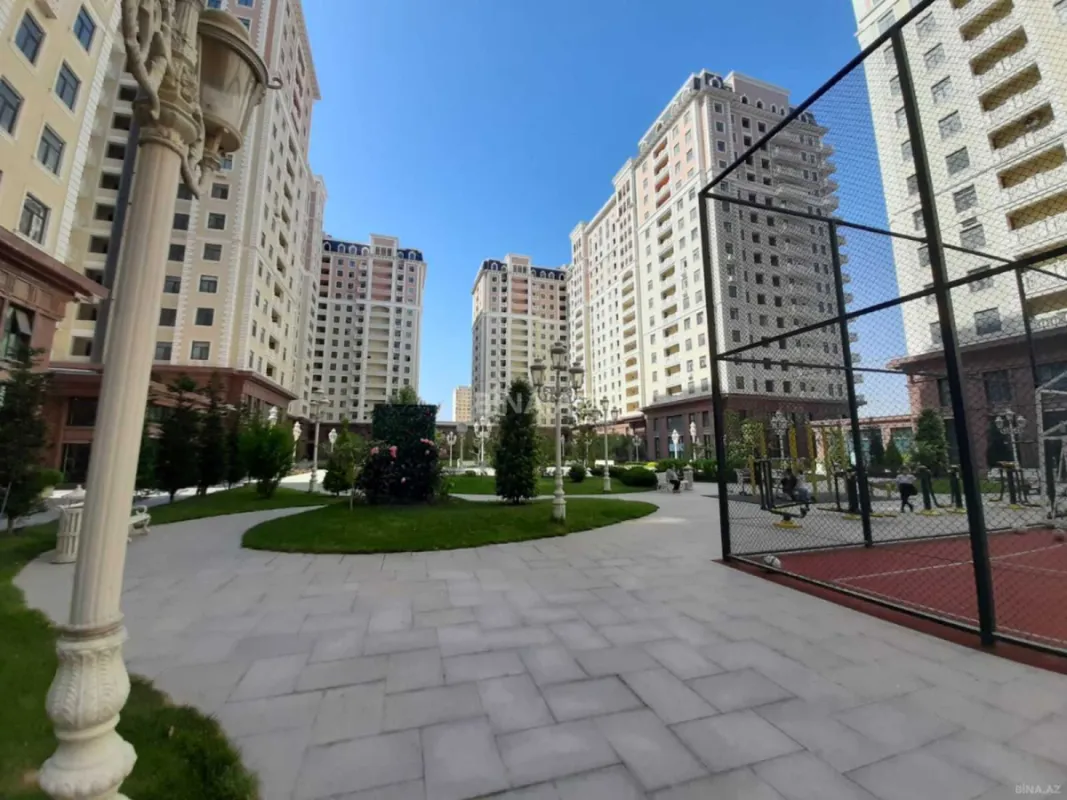 Satılır 3 otaqlı mənzil 120 m²