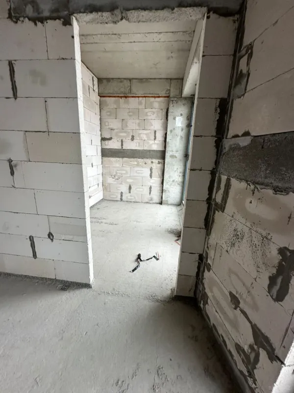 Satılır 3 otaqlı mənzil 165 m²