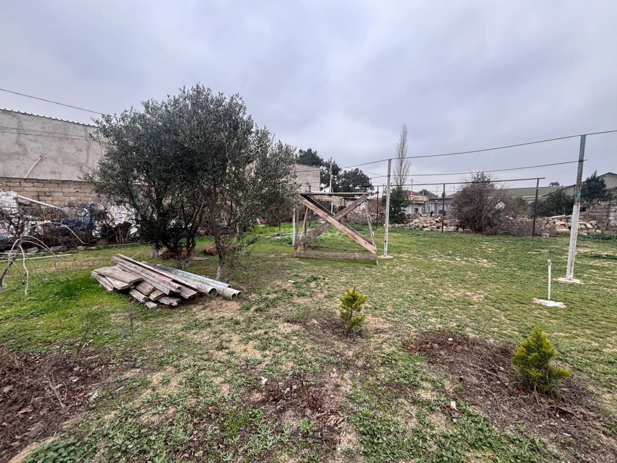 Satılır torpaq sahəsi 15 m²