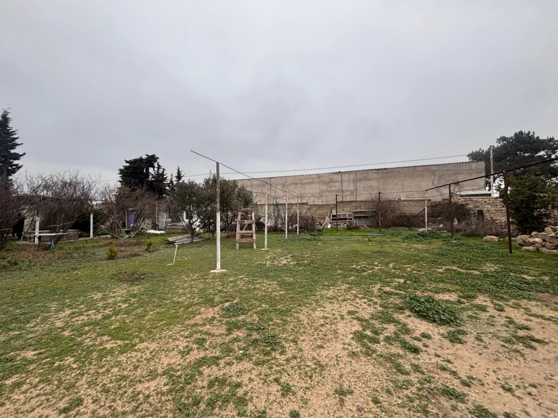 Satılır torpaq sahəsi 15 m²