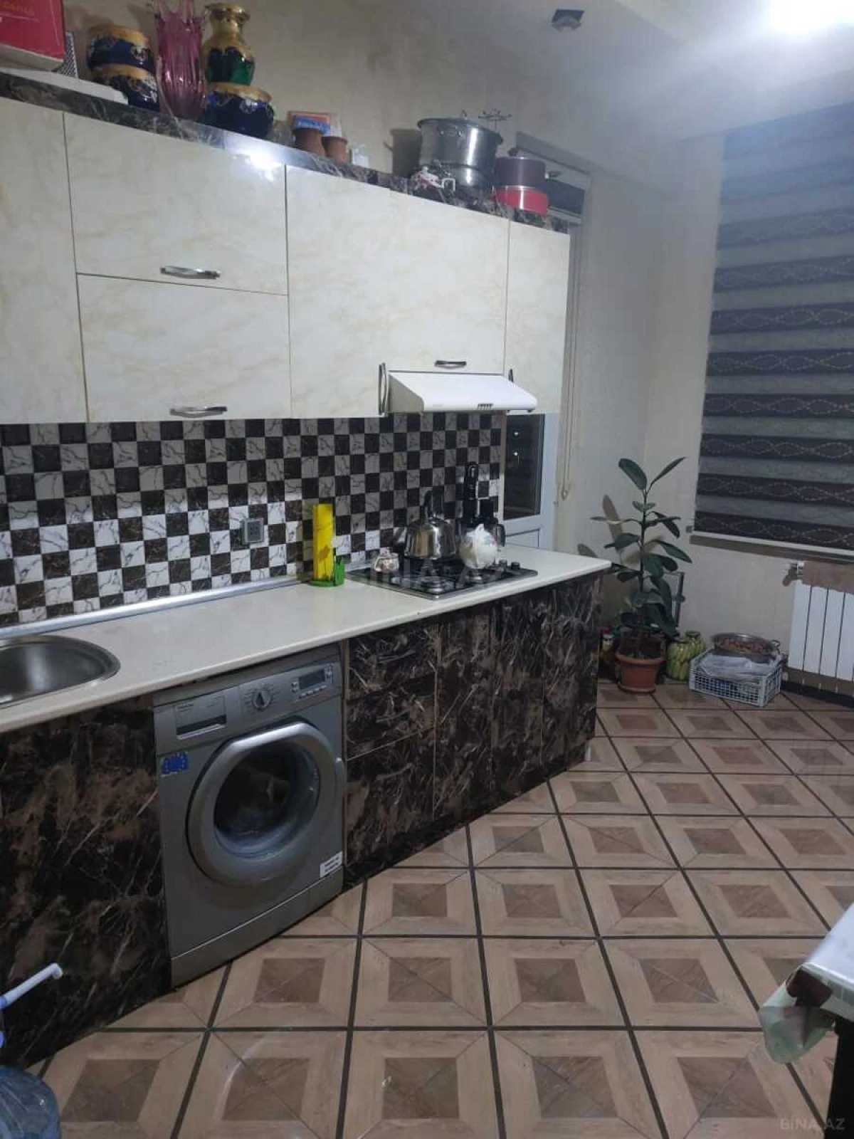 Kirayə verilir 3 otaqlı mənzil 77 m²
