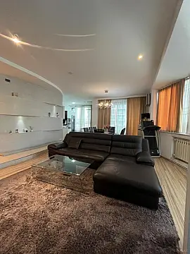 Satılır 3 otaqlı mənzil 143 m² — Bakı, Yasamal 3 otaq 143.00 m²