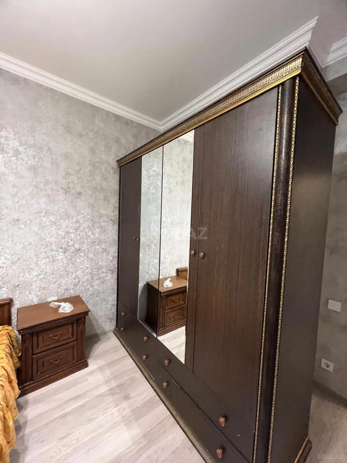 Kirayə verilir 3 otaqlı mənzil 80 m²