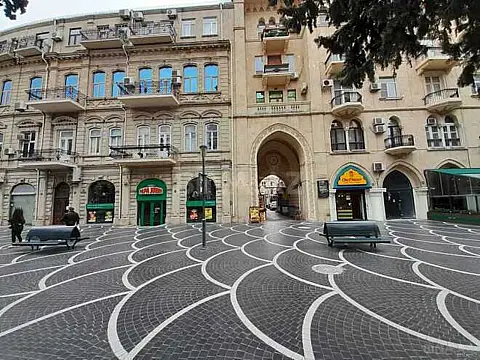 Satılır 3 otaqlı mənzil 72 m² — Bakı, Nizami 3 otaq 72.00 m²