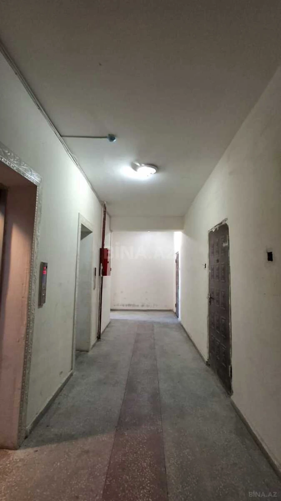 Satılır 2 otaqlı mənzil 80 m²