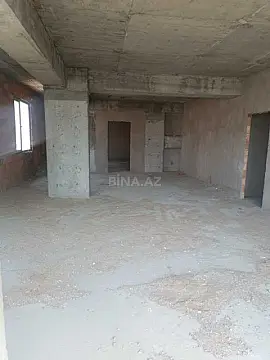 Satılır 3 otaqlı mənzil 202 m²
