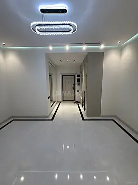 Satılır 3 otaqlı mənzil 148 m²