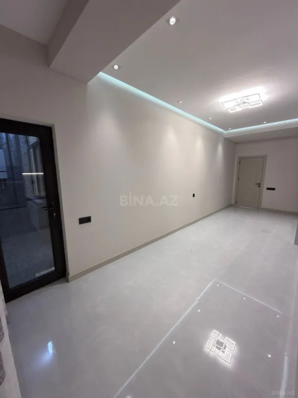 Satılır 3 otaqlı mənzil 148 m²