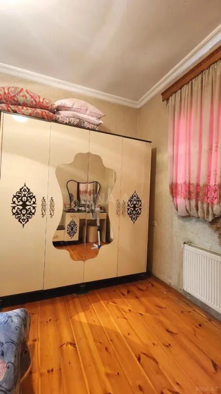 Satılır 4 otaqlı həyət evi 120 m²