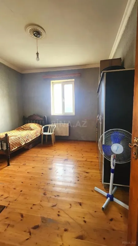 Satılır 4 otaqlı həyət evi 120 m²