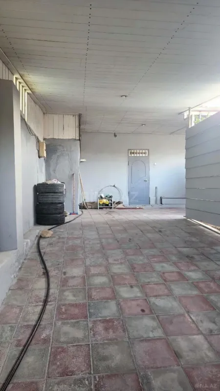 Satılır 4 otaqlı həyət evi 120 m²