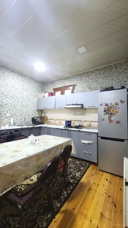 Satılır 4 otaqlı həyət evi 120 m²