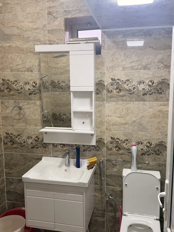 Satılır 5 otaqlı həyət evi 145 m²