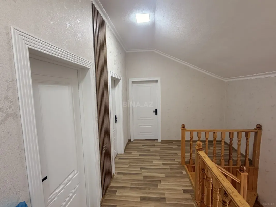 Satılır 5 otaqlı həyət evi 145 m²