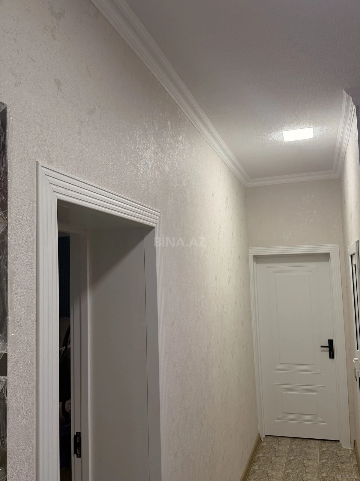 Satılır 5 otaqlı həyət evi 145 m²