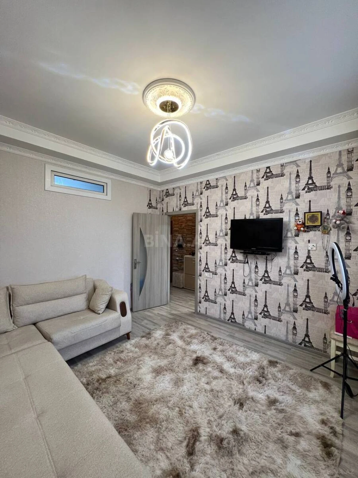 Satılır 2 otaqlı mənzil 42 m²