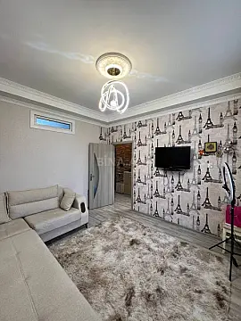 Satılır 2 otaqlı mənzil 42 m²