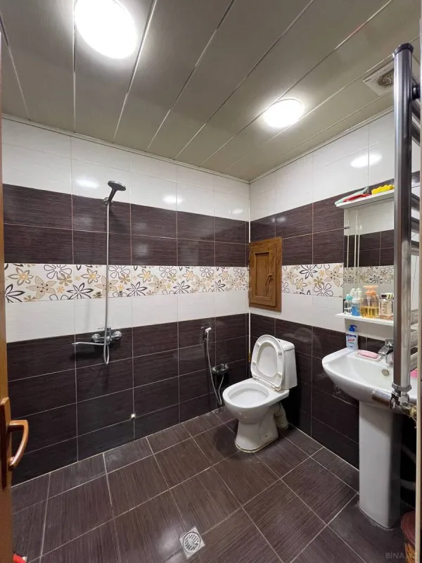 Satılır 2 otaqlı mənzil 42 m²