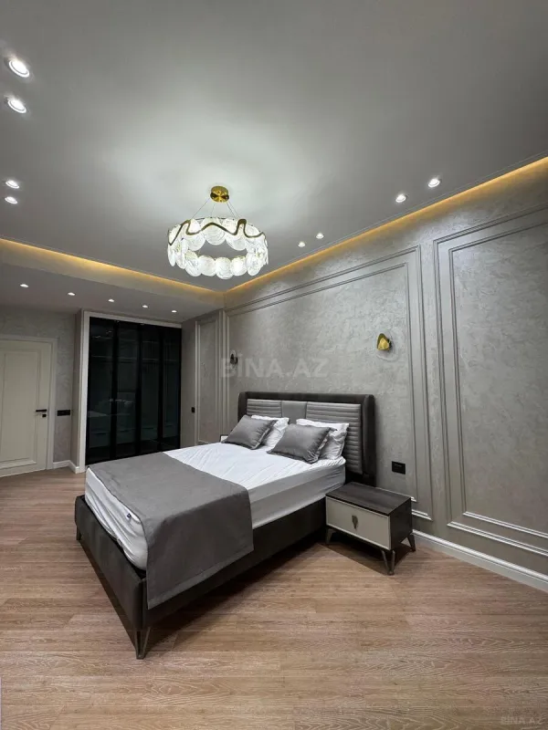 Satılır 3 otaqlı mənzil 110 m²