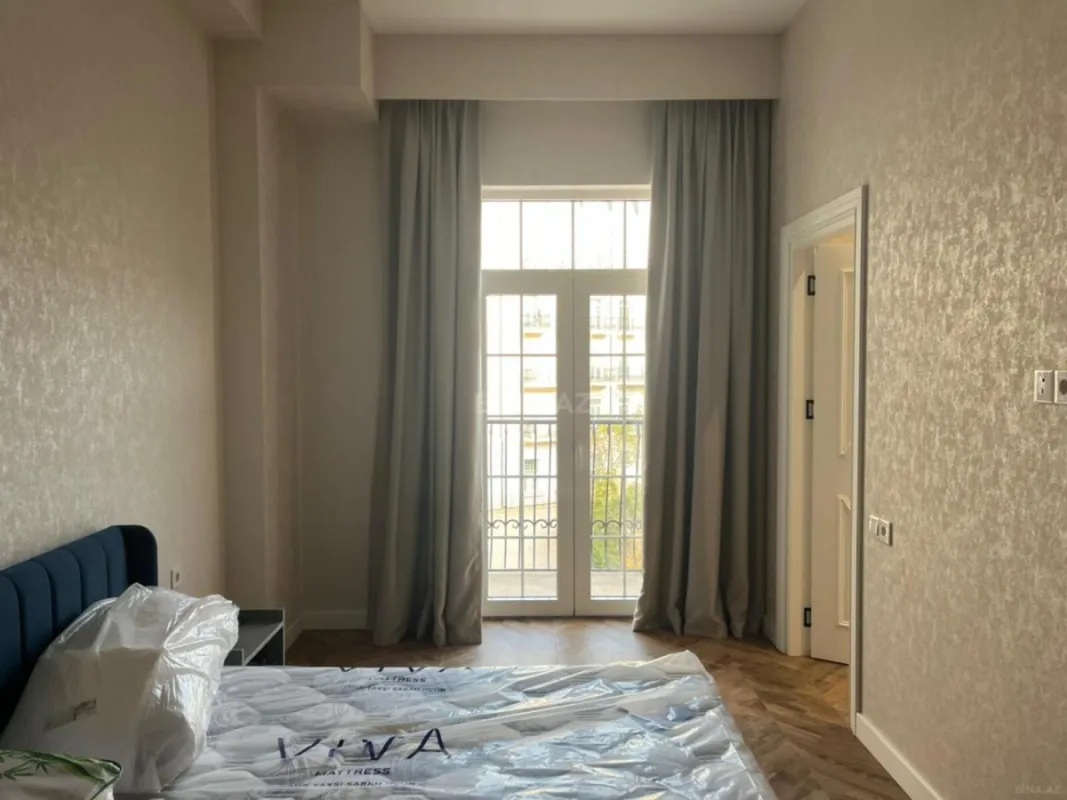 Kirayə verilir 2 otaqlı mənzil 65 m²