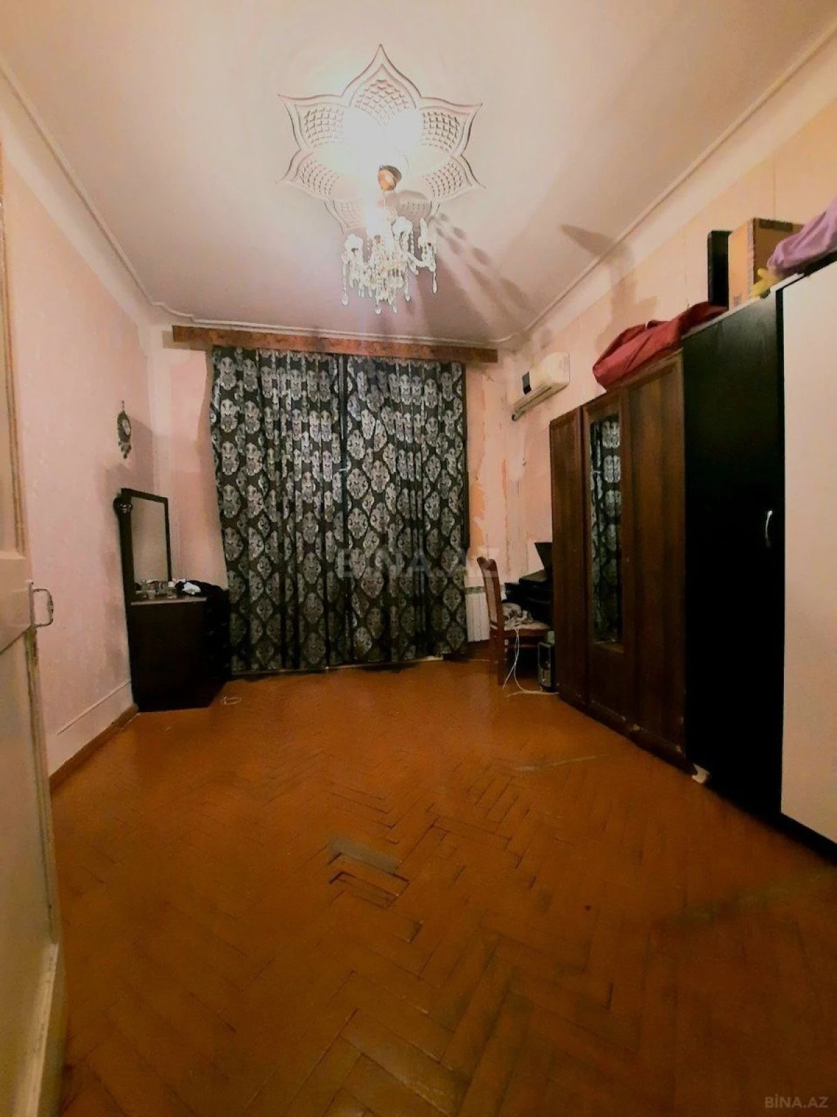 Satılır 2 otaqlı mənzil 60 m²