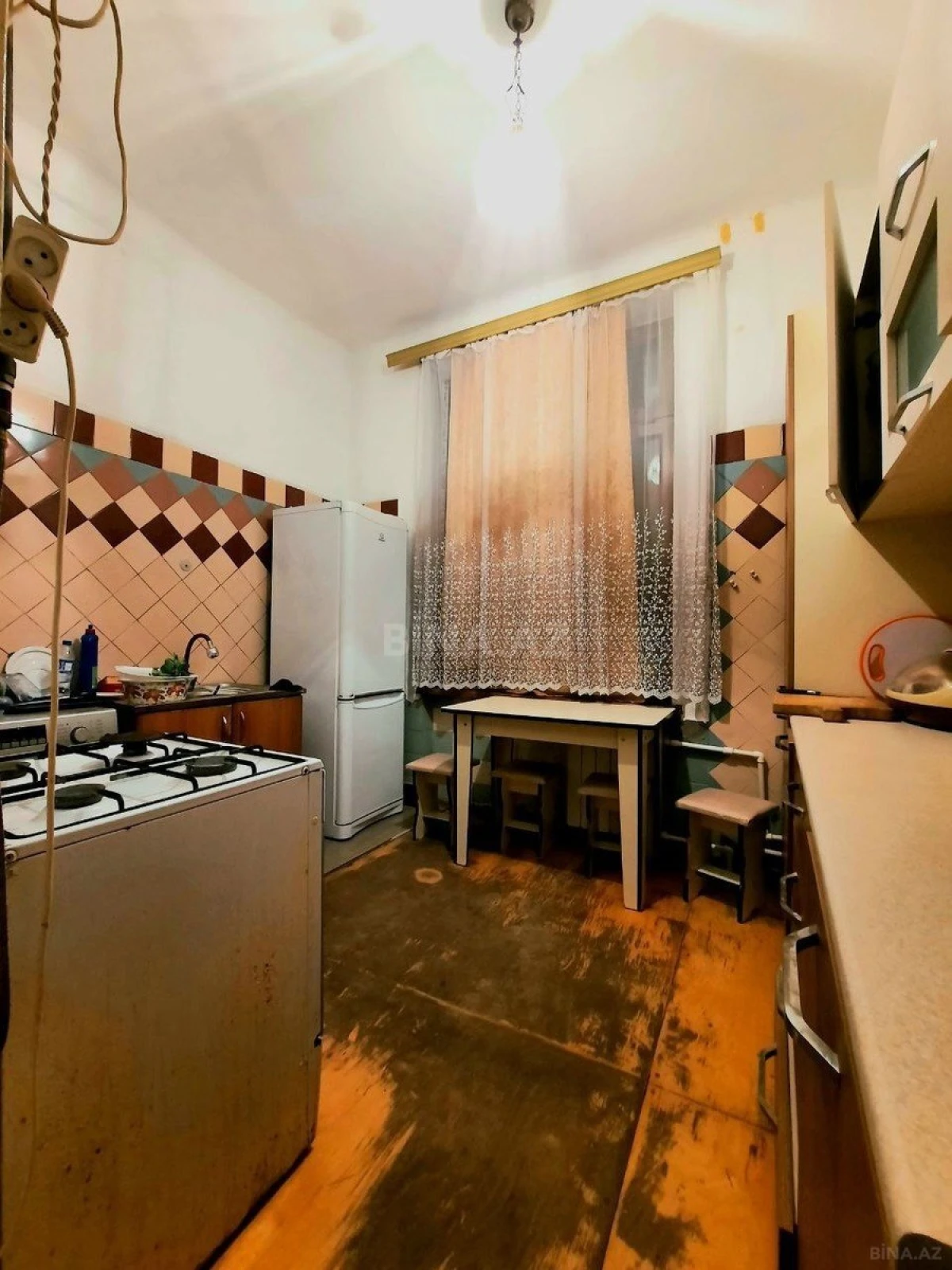 Satılır 2 otaqlı mənzil 60 m²