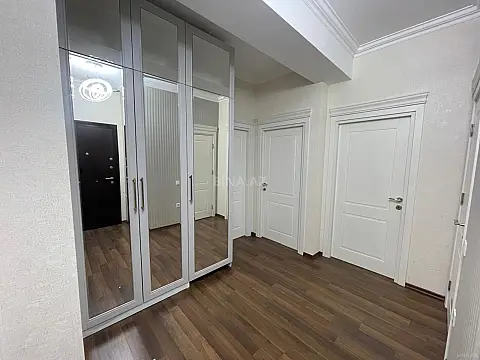 Satılır 2 otaqlı mənzil 62.2 m²