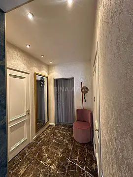 Kirayə verilir 2 otaqlı mənzil 65 m²