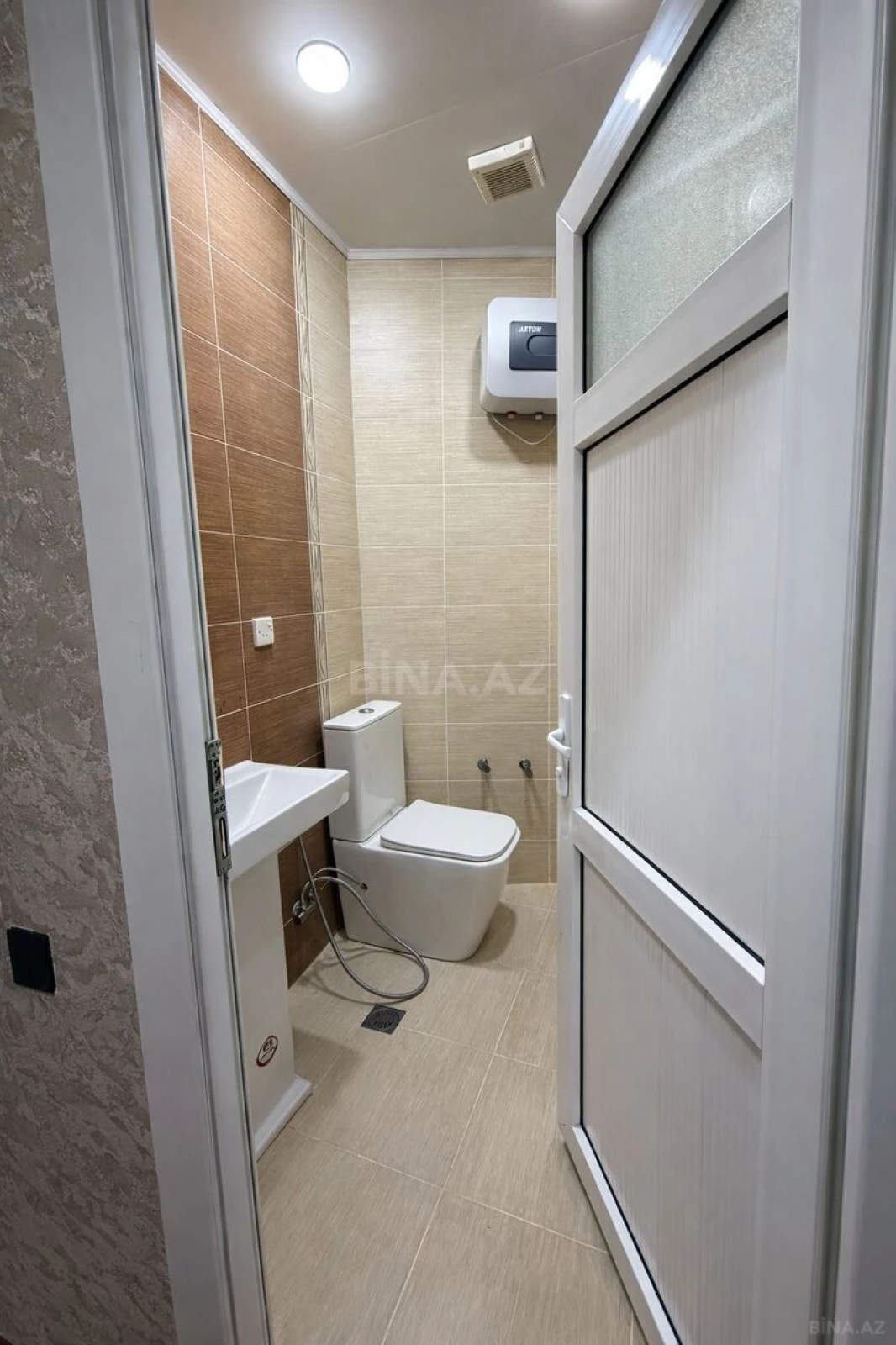 Kirayə verilir 3 otaqlı ofis 90 m²