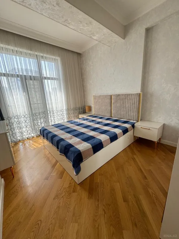 Kirayə verilir 2 otaqlı mənzil 55 m²