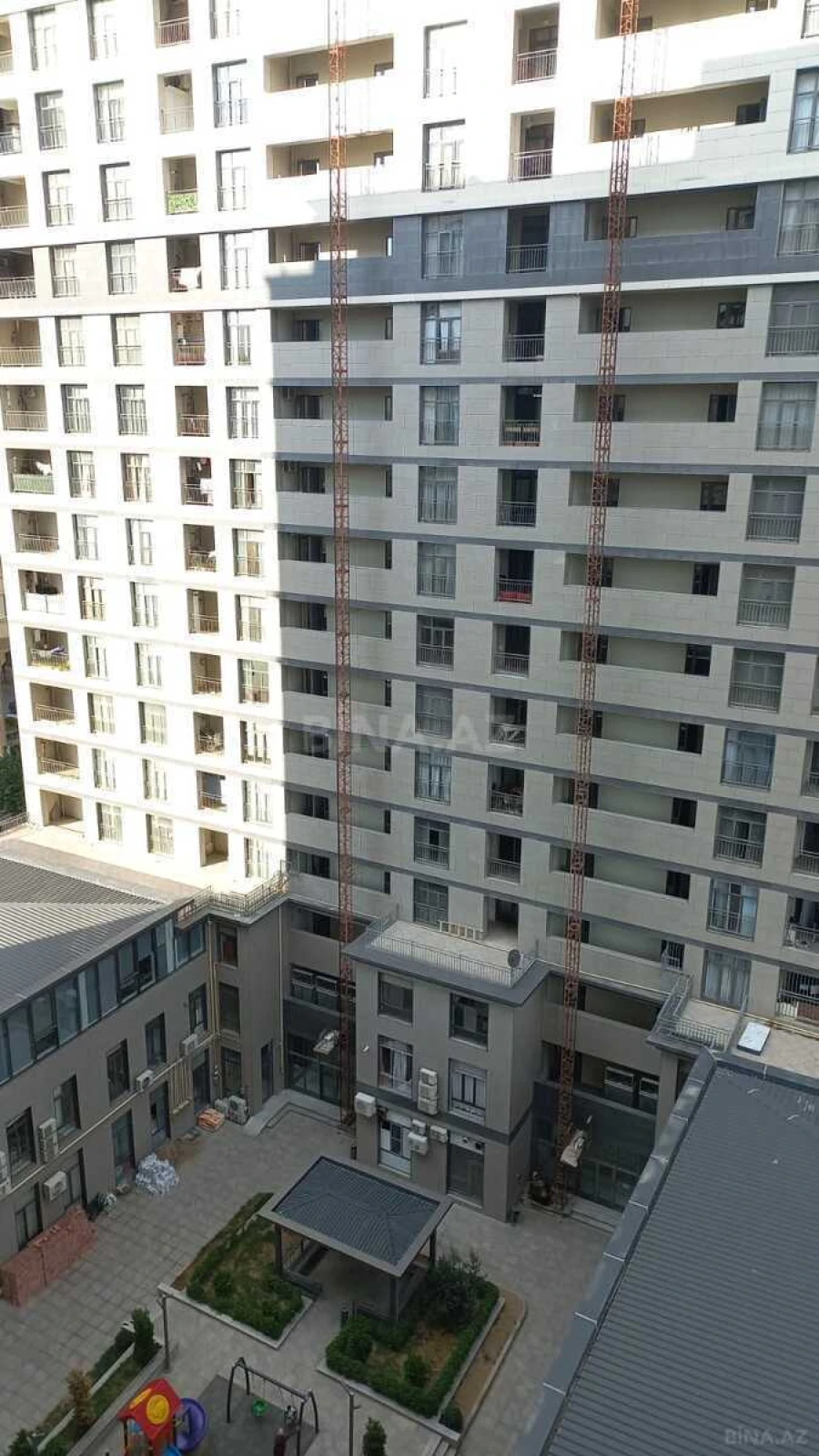 Kirayə verilir 2 otaqlı mənzil 55 m²