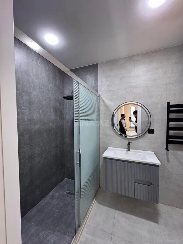 Satılır həyət evi 200 m²