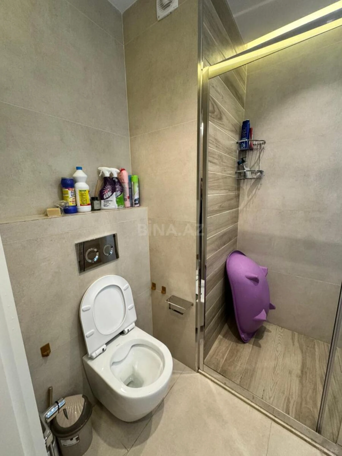 Kirayə verilir 2 otaqlı mənzil 72 m²